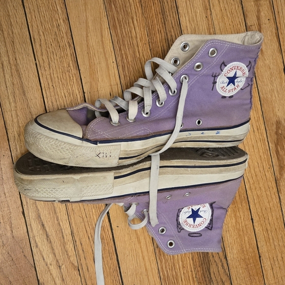 Vintage 70s Chuck Taylor High. Made in USA. Rare find. - Picture 2 of 4